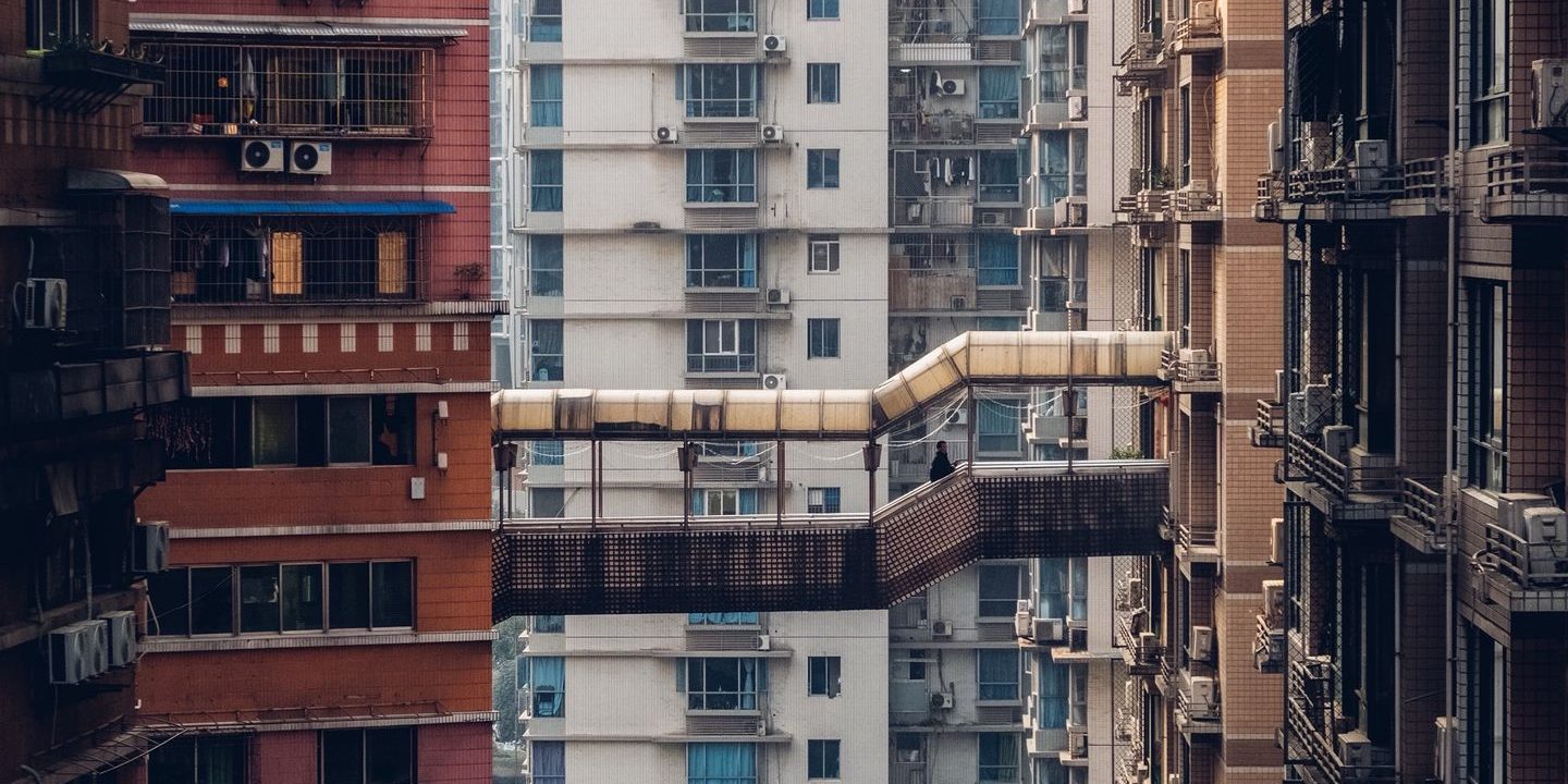 Covered sky bridges linking the high-rise blocks at Kuixinglou in Chongqing